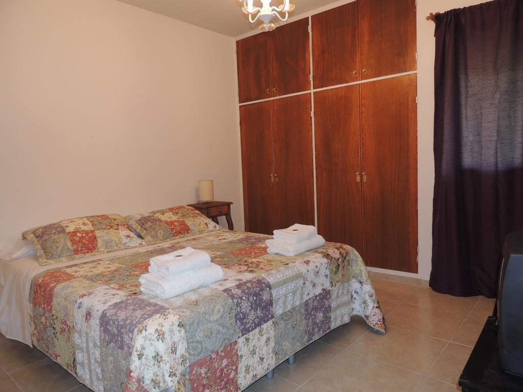 Villa Niagara Chacras de Coria Bilik gambar
